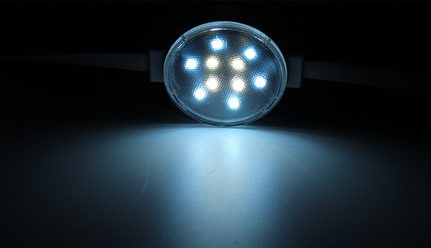 The Long-Term ROI of High-Quality Point Light Sources: A Cost-Benefit Analysis