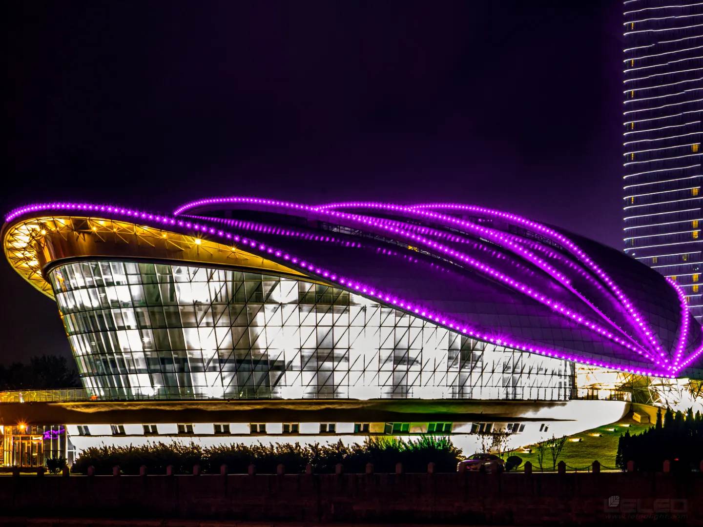 Energy-Efficient RGB Pixel Lights